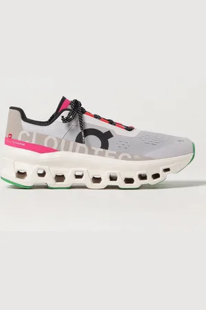 On Running Sneakers Woman color