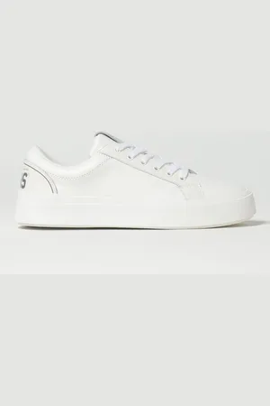 GCDS Sneakers Men color