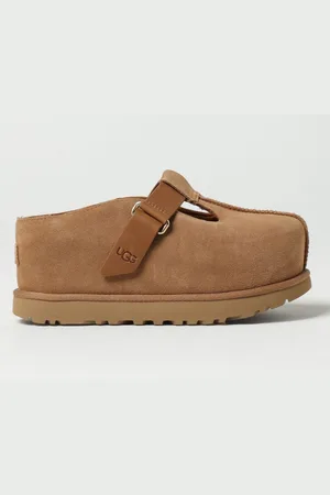 UGG Shoes Woman color