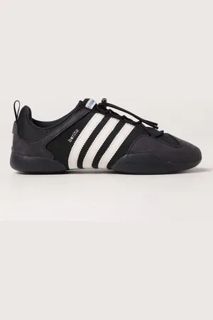 adidas Sneakers Woman color