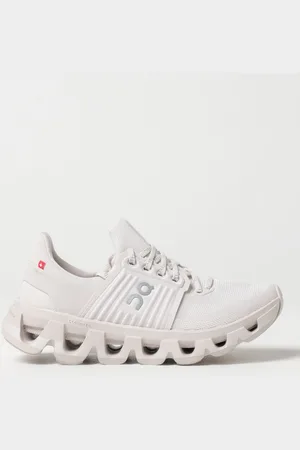 On Running Sneakers Woman color