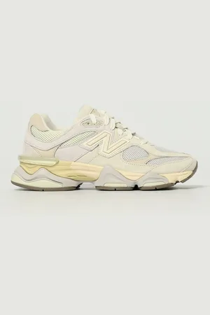 New Balance Sneakers Woman color