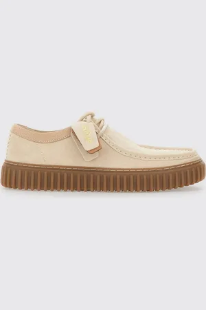 Clarks Brogue Shoes Men color