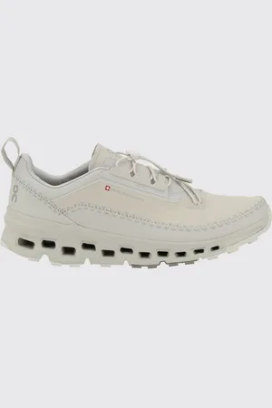 On Running Sneakers Men color