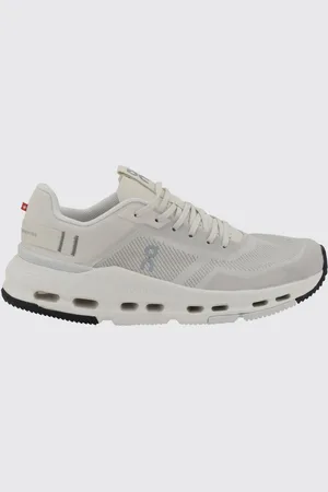 On Running Sneakers Woman color