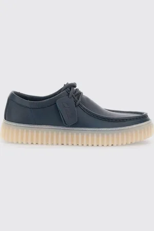 Clarks Brogue Shoes Men color
