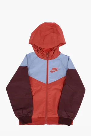 Nike Lightweight Windbreaker Jacket With Logo-Print