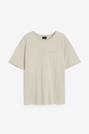 H&M Men T-Shirts - Regular Fit Pocket-detail T-shirt