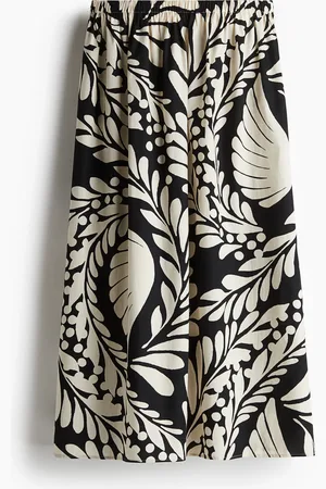H&M Flared Skirt