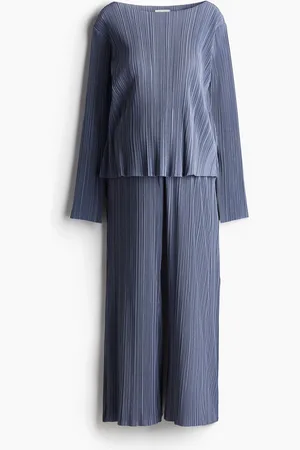 H&M MAMA 2-piece Plissé Set