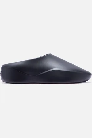 FEAR OF GOD EVA Runner