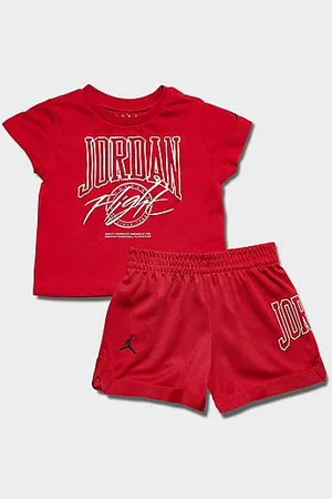 Jordan Infant Beyond The Arc T-Shirt and Mesh Shorts Set in Size: 18M
