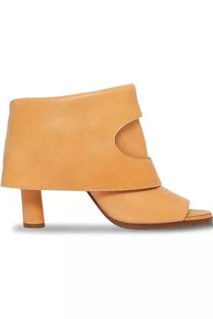 Burberry Women Ankle Boots - Ladies Light Chestnut Normandy Ankle Boots, Brand Size 36 ( US Size 6 )