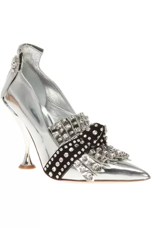 Burberry Women High Heels - Silver / Kiltie Crystal Tassel Metallic Leather High Heels, Brand Size 35 ( US Size 5 )