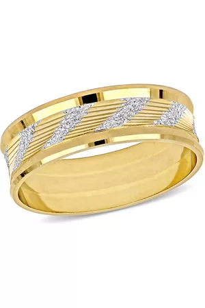 Amour Women Jewelry - 6mm Ribbed and Striped Curved Wedding Band in 14k Yellow Gold