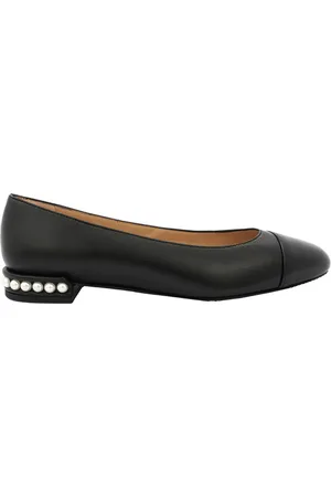 Stuart Weitzman Ladies Black Pearl Ballet Flats, Brand Size 37 ( US Size 6.5 )
