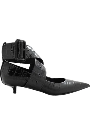 Burberry Kitten-Heel Point-Toe Embossed Leather Pumps, Brand Size 37 (US Size 7)