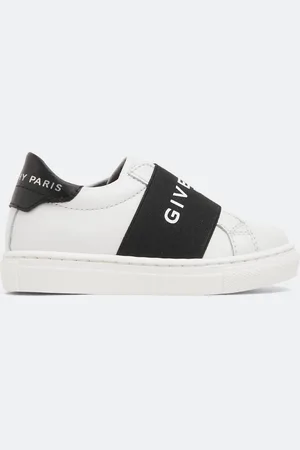 Givenchy Kids Urban Street Bandle Sneakers, Brand Size 34 (3 Kids)