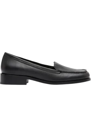 St Agni Classic Leather Loafers, Brand Size 39 ( US Size 9 )