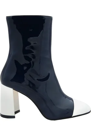 Carel Donna Patent Leather Ankle Boots, Brand Size 35 ( US Size 4 )