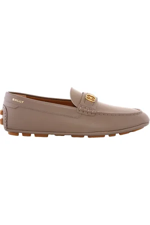 Bally Logo-Plaque Leather Loafers, Brand Size 8 ( US Size 9 )