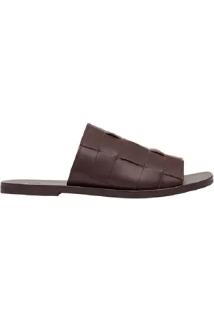 St Agni Woven Leather Flat Sandals, Brand Size 38