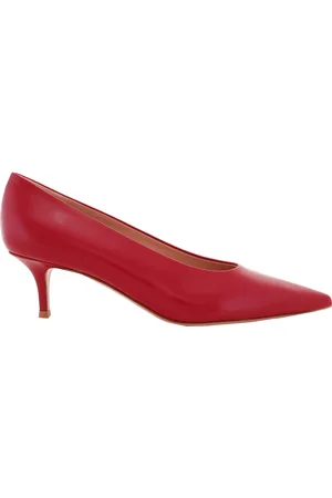 Gianvito Rossi Robbie 55 Leather Pumps, Brand Size 36 ( US Size 6 )