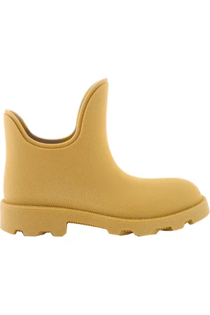 Burberry Mens Water-Resistant Pebbled Rubber Rainboots, Brand Size 41 ( US Size 8 )