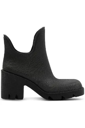 Burberry Marsh Round-Toe Ankle Rain Boots, Brand Size 41 ( US Size 11 )