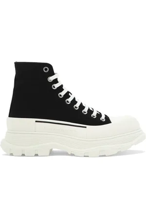 Alexander McQueen Mens Black/White Tread Slick Boots, Brand Size 44 ( US Size 11 )