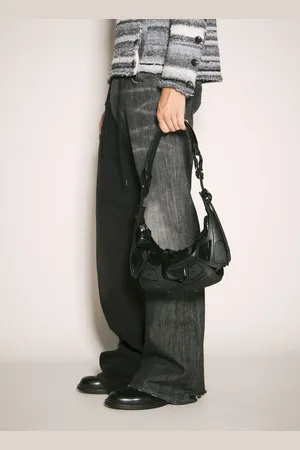 Innerraum Small Object M02 Half Moon Shoulder Bag - Man Crossbody Bags One Size