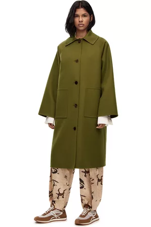 Loewe Women Coats - Luxury Raglan coat in wool and cashmere for Women