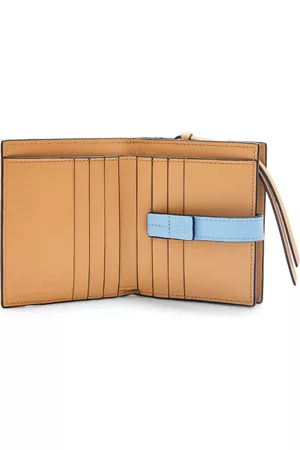 Compact zip wallet in soft grained calfskin