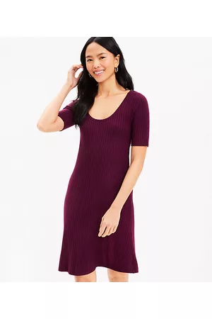 LOFT Women Shift Dresses - Petite Ribbed Scoop Neck Shift Dress