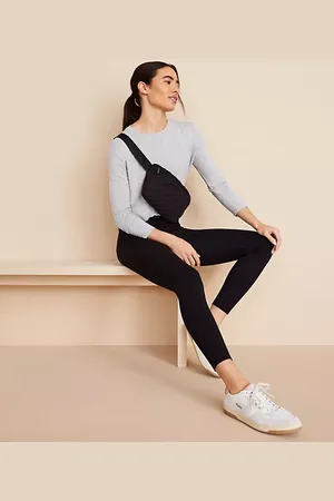LOFT Lou & Grey Luvstretch Side Pocket Leggings