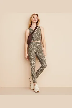 LOFT Lou & Grey Animal Print Side Pocket 7/8 Leggings