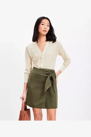 LOFT Petite Linen Blend Mini Wrap Skirt