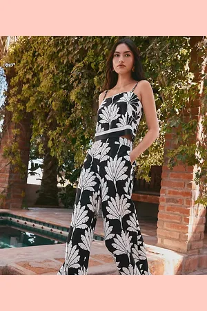 LOFT Petite Palm Pull On Wide Leg Pants in Linen Blend