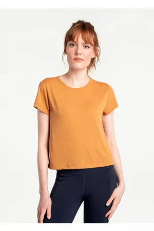 Lolë Women Short sleeved Shirts - Everyday Short Sleeve