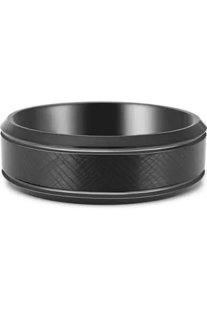 Macy's Men's Textured Bevel Edge Band in Ion-Plated Tantalum