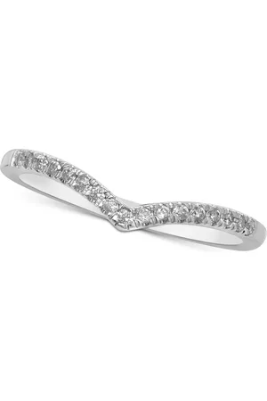 BLISS Monique Lhuillier Diamond "V" Stackable Ring (1/10 ct. t.w.)