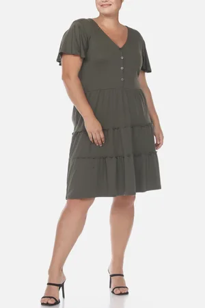 White Mark Plus Size Short Sleeve V-neck Tiered Midi Dress