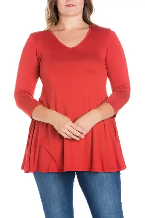 24Seven Comfort Apparel Women's Plus Size Three Quarter Sleeves V-Neck Tunic Top