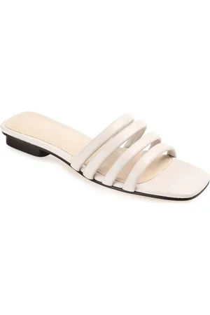 Journee Signature Women