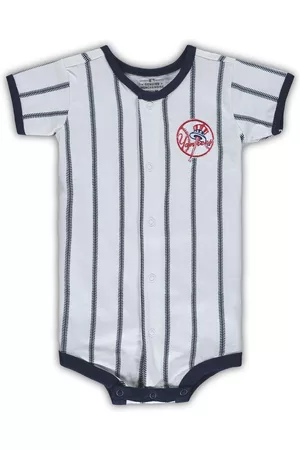 Outerstuff Infant Boys and Girls New York Yankees Pinstripe Power Hitter Coverall