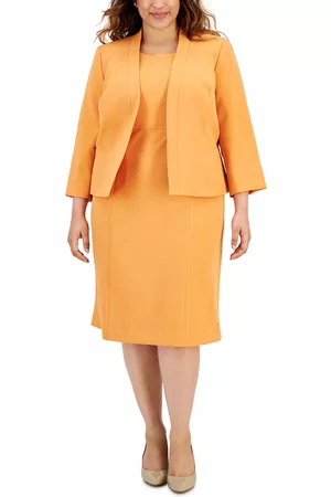 Le Suit Women Work Dresses - Plus Size Crepe Open Front Jacket and Crewneck Sheath Dress Suit