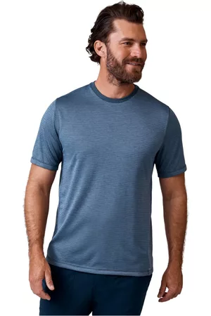 Free Country Men Short Sleeved T-Shirts - Men's Tech Jacquard Short Sleeve Crew Neck T-Shirt