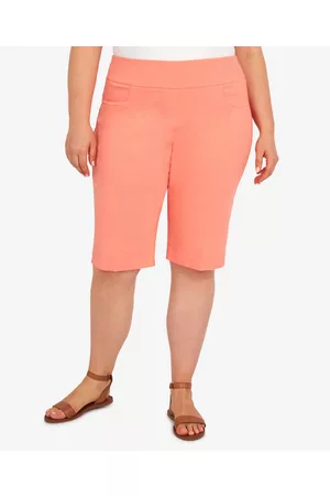 Hearts of Palm Women Capris - Plus Size Mango Tango Solid Skimmer Pants