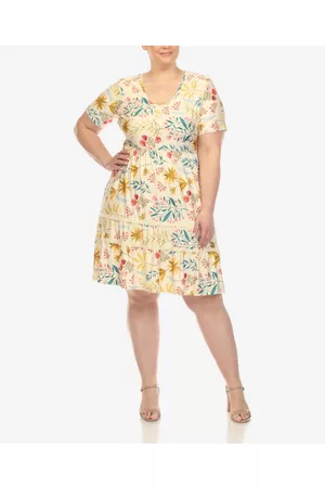 White Mark Plus Size Floral Short Sleeve Knee Length Dress