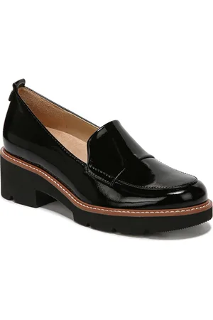 Naturalizer Darry Lug Sole Loafers